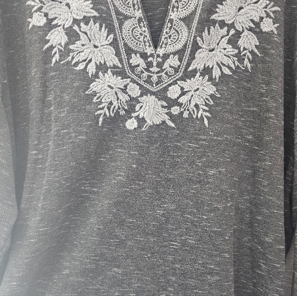 J. Jill Embroidered Tunic Top Plus 2X Gray Boho Casual Knit Elevated Basics - Picture 9 of 16